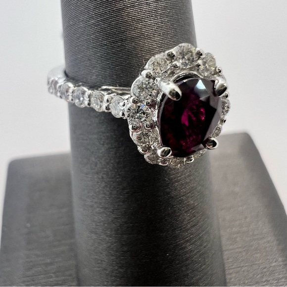 14k White Gold Diamond & Ruby Ring - Picture 3 of 8